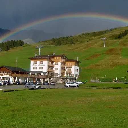Hotel Bucaneve 2*